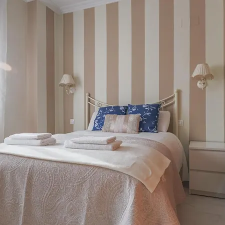 Descanso-elegancia En Parking Gratuito Apartamento *